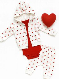 Ensemble Bébé 3 Pièces à Motifs Cœurs