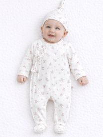 Ensemble Bébé 2 Pièces – Pyjama Côtelé & Bonnet Imprimé Floral Doux